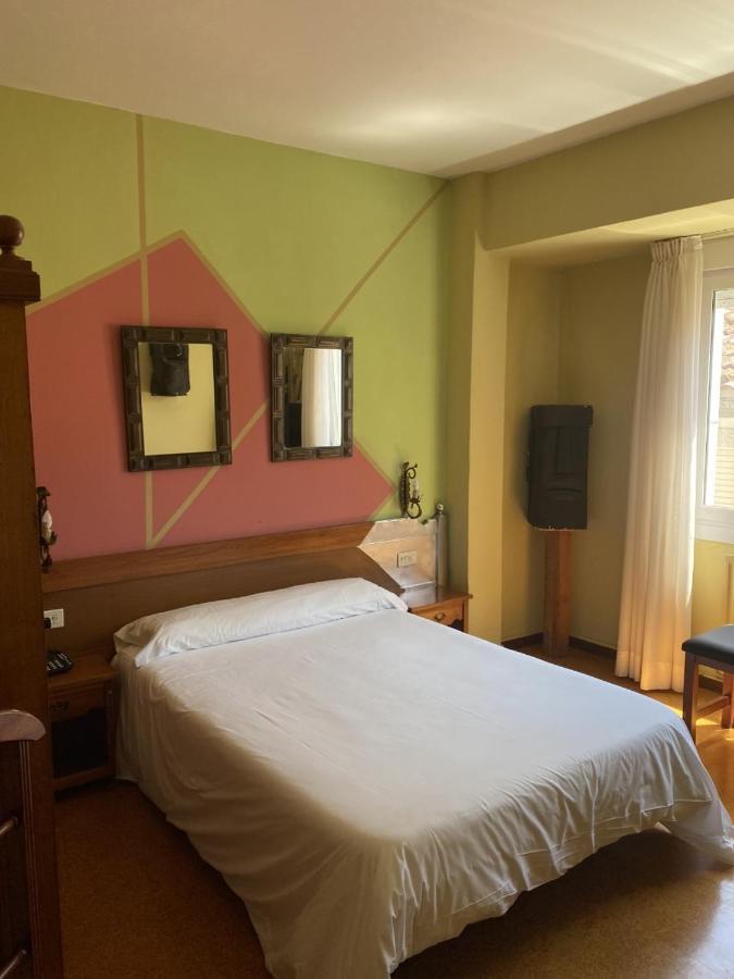 Hotel Bayona Baiona Esterno foto
